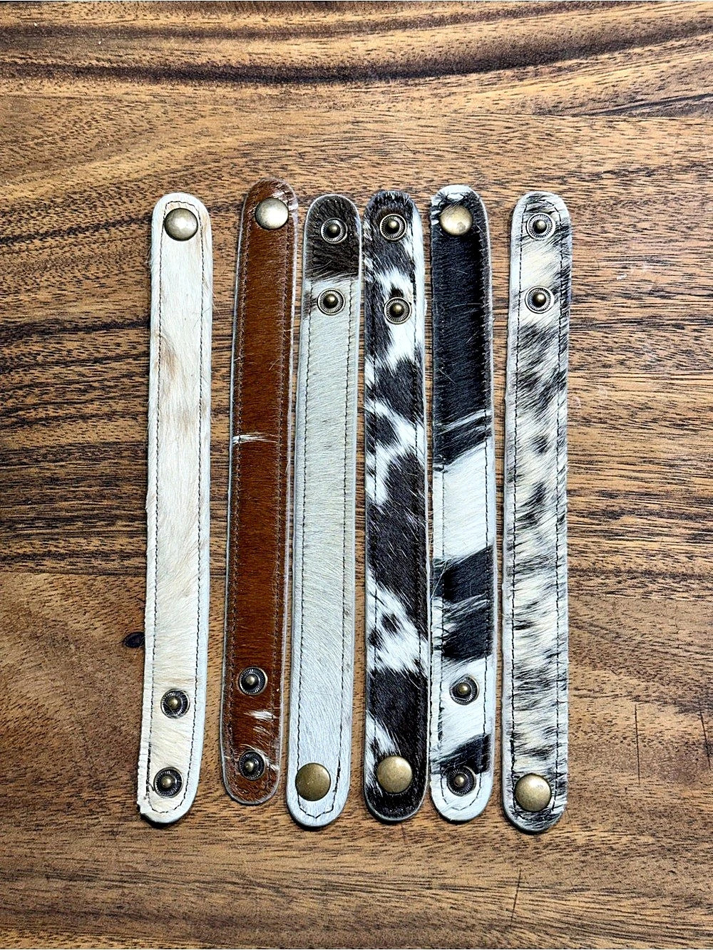BAALAY HOH Leather Bracelet Set in White & Brown